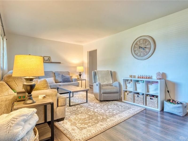 3033 Glenmere Court, Dayton, OH 45440 Photo 6