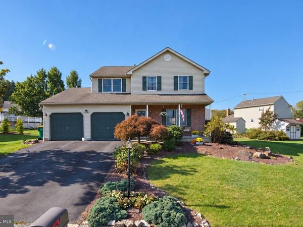 2726 BEACON DRIVE, SINKING SPRING, PA 19608