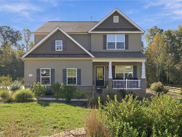 1422 Reading Court , Burlington, NC 27217