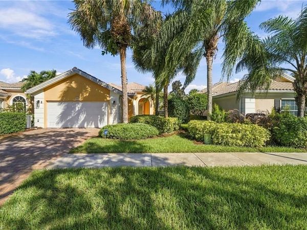 7565 Garibaldi CT , NAPLES, FL 34114