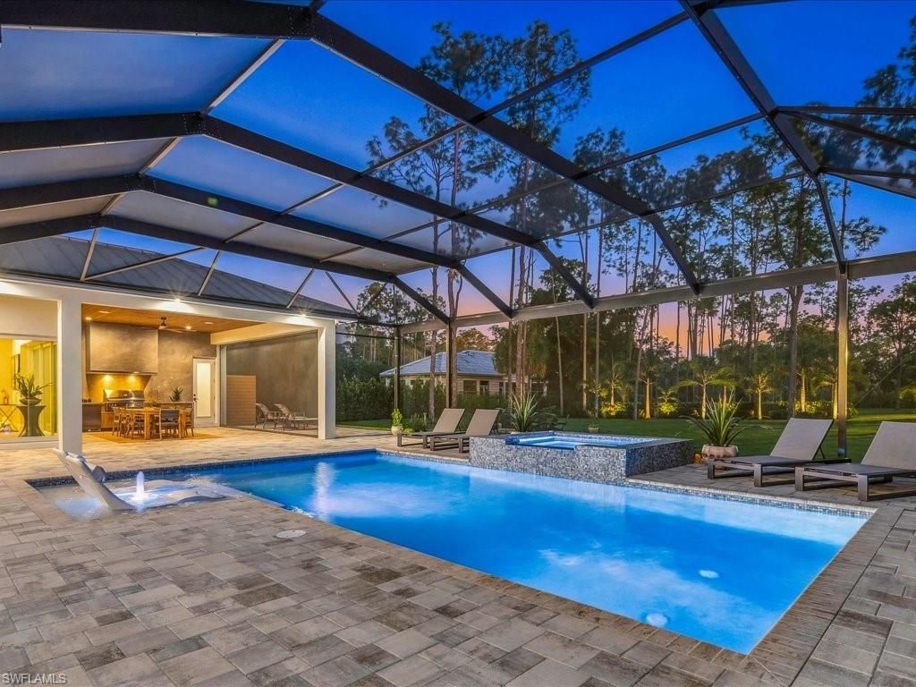 6190 Bur Oaks Ln, Naples, FL 34119 Photo