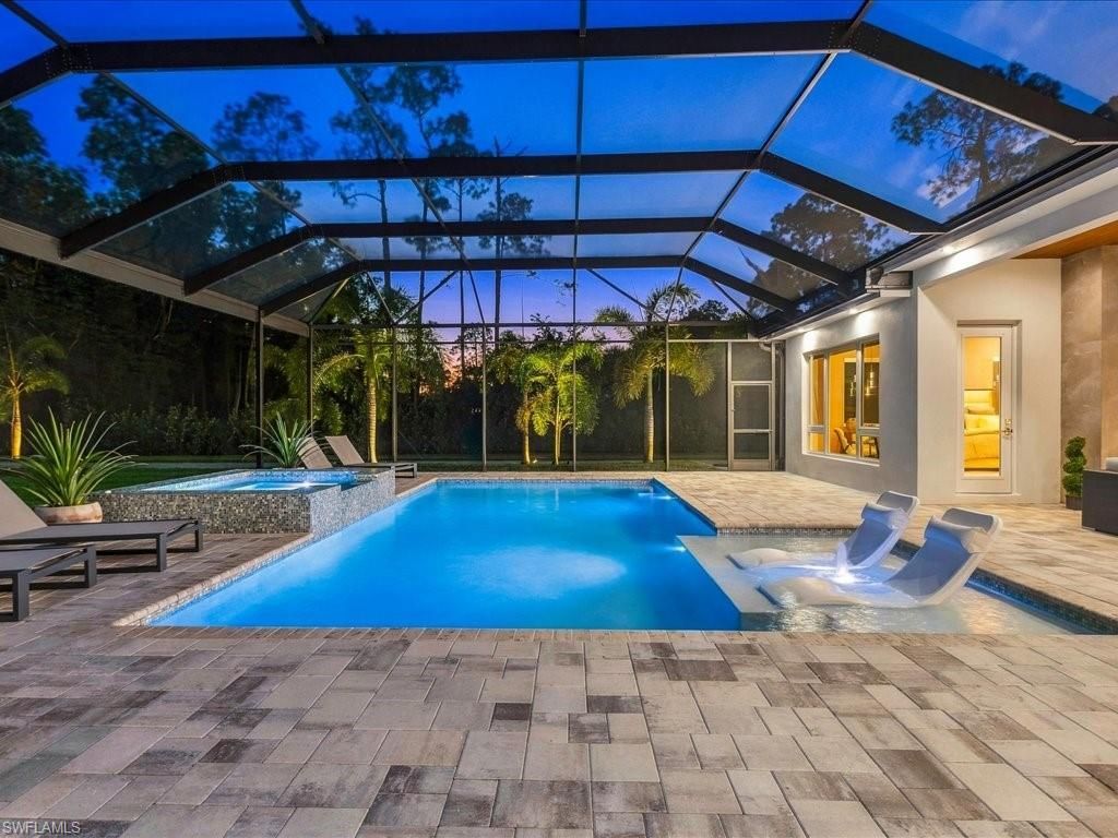 6190 Bur Oaks Ln, Naples, FL 34119 Photo