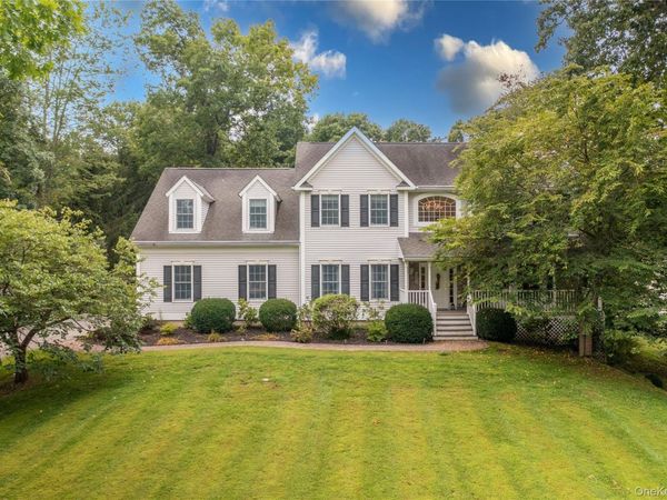 53 Traci Lane , Hopewell Junction, NY 12533