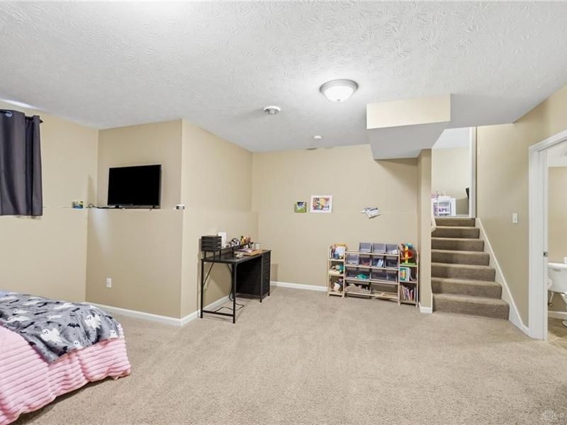 1089 Parkview Drive, Troy, OH 45373 Photo 24