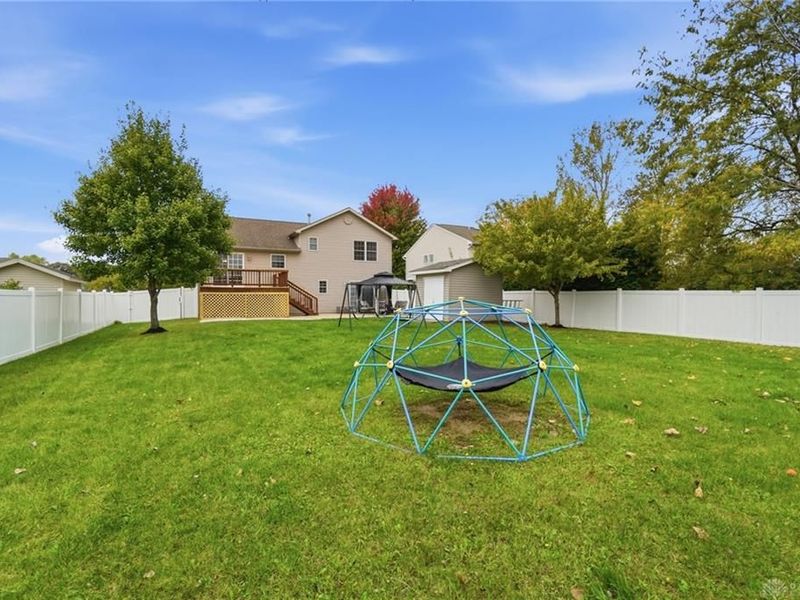 1089 Parkview Drive, Troy, OH 45373 Photo 27
