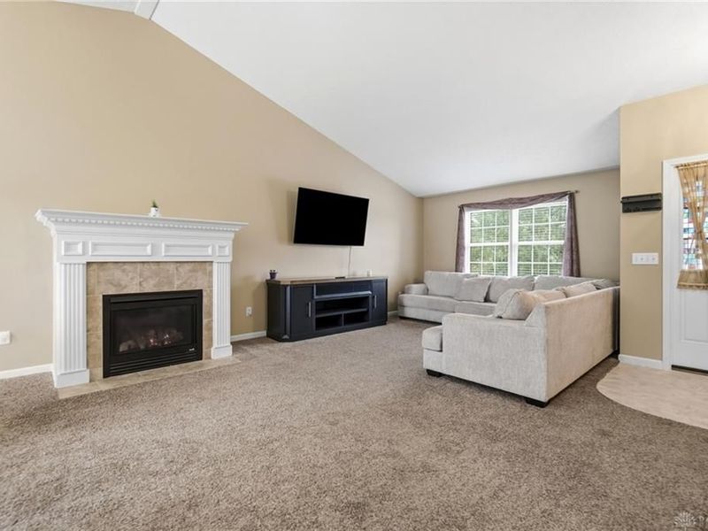 1089 Parkview Drive, Troy, OH 45373 Photo 6