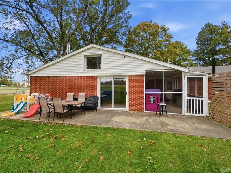 2732 Howards Circle, Beavercreek Township, OH 45385 Photo 18