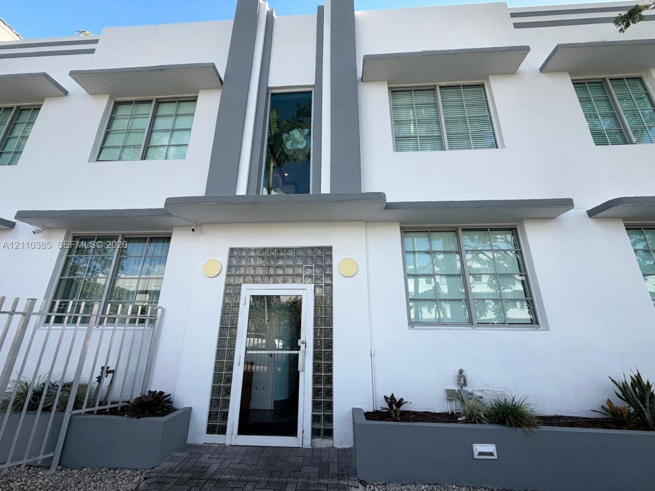 526 15th St , Unit 8, Miami Beach, FL 33139 Photo