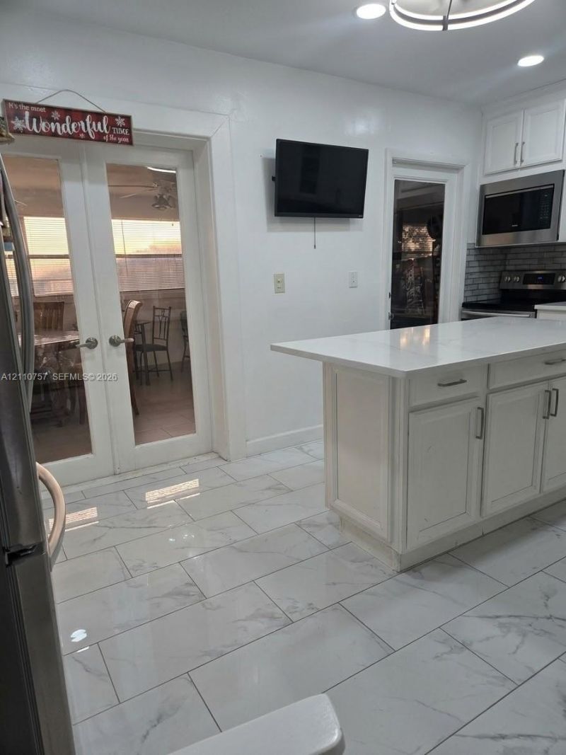 1354 Pelican Ct, Homestead, FL 33035 Photo