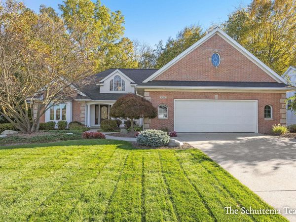 4386 Creek View Drive, Hudsonville, MI 49426