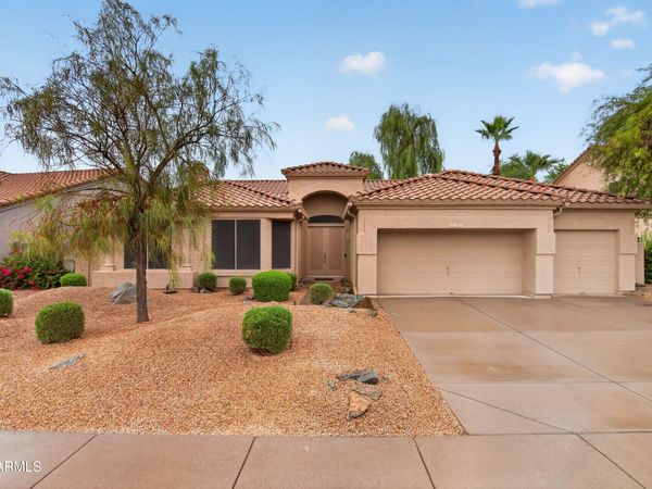 5680 W PARK Avenue, Chandler, AZ 85226
