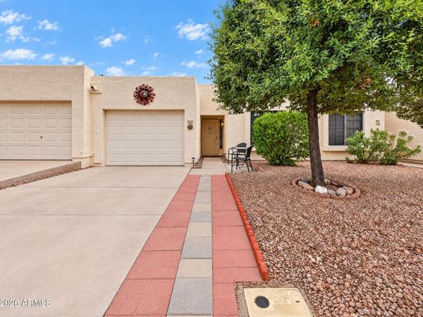 453 S DESERT FLOWER Drive, Mesa, AZ 85208