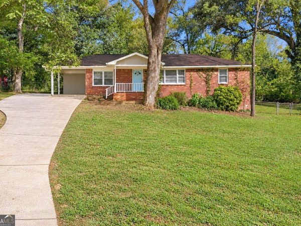 556 Monticello Drive SW, Mableton, GA 30126