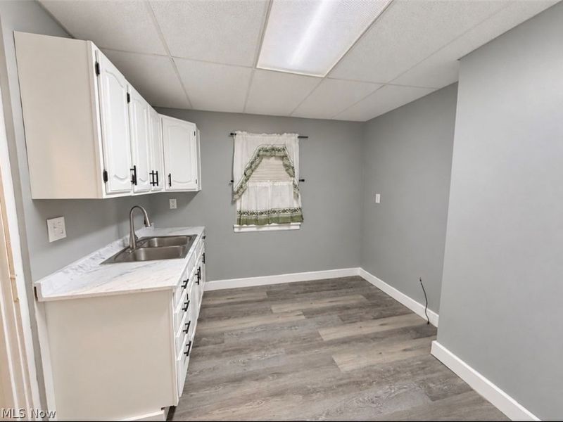 1476 Clermont Road, Cleveland, OH 44110 Photo 5