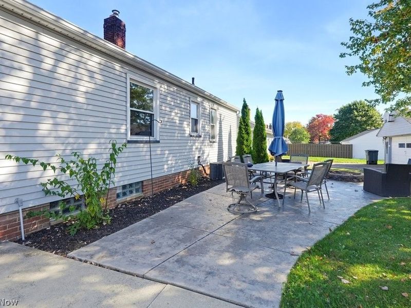 6110 Archwood Road, Independence, OH 44131 Photo 5