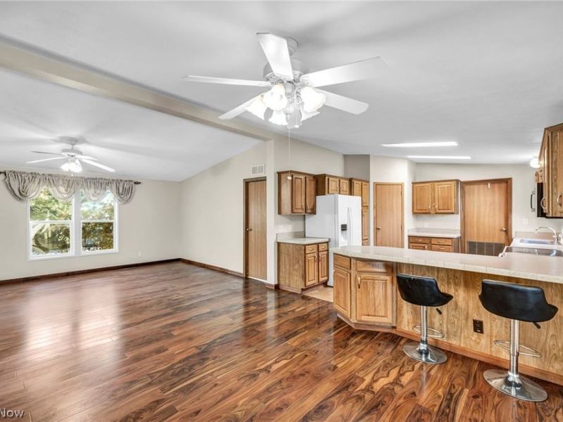 557 Chambers Road, Chardon, OH 44024 Photo 10