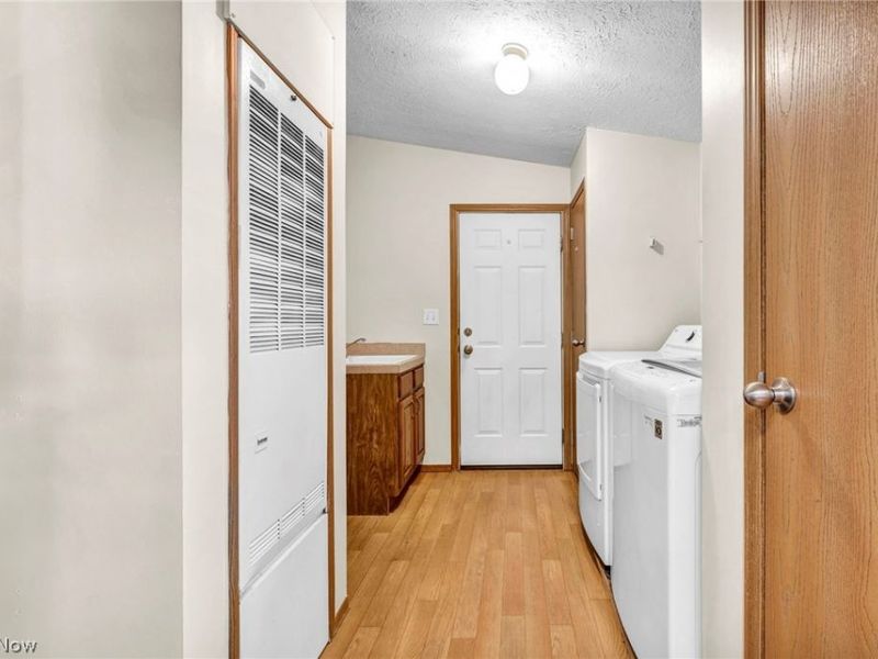 557 Chambers Road, Chardon, OH 44024 Photo 36