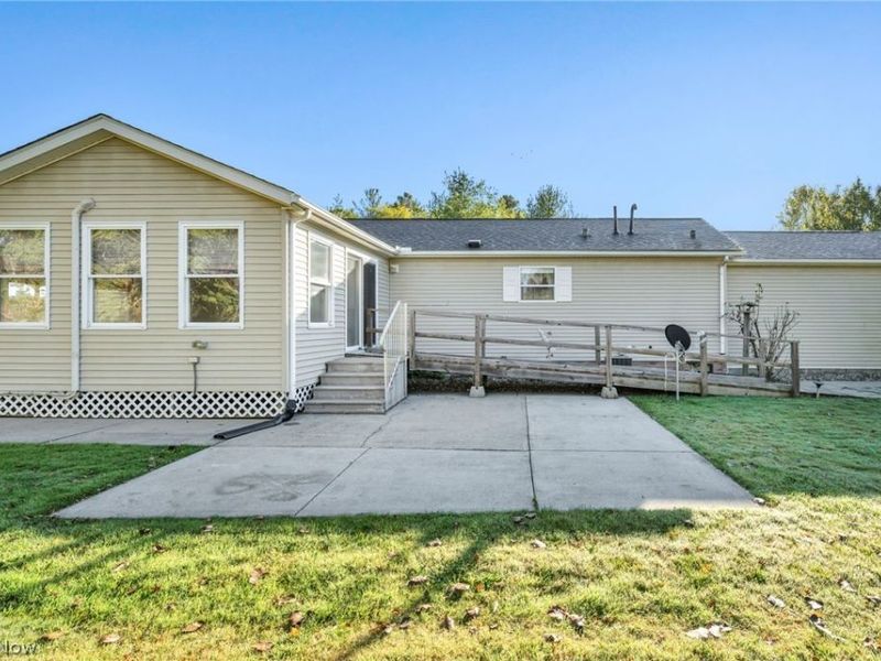 557 Chambers Road, Chardon, OH 44024 Photo 38