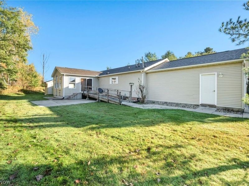 557 Chambers Road, Chardon, OH 44024 Photo 40