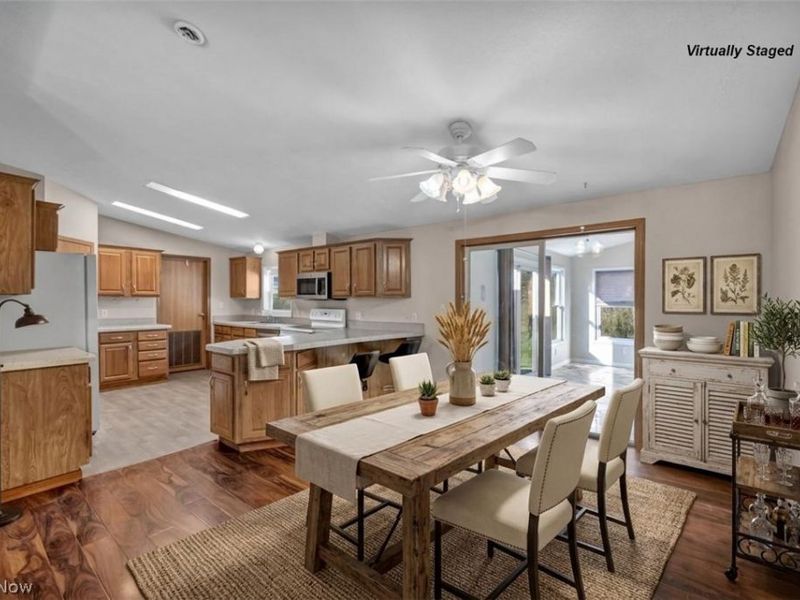 557 Chambers Road, Chardon, OH 44024 Photo 9