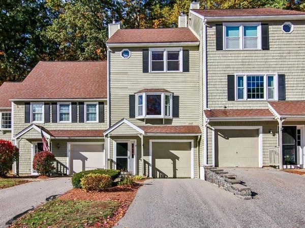 12 Cricket Hill Drive, Merrimack, NH 03054