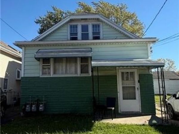 3 Courtland Avenue , Unit Upper, Buffalo, NY 14215