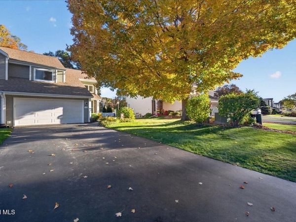 46 Captains Boulevard, Waterford, NY 12188