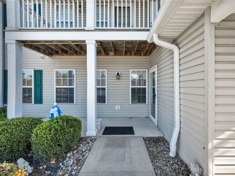 29820 Center Ridge Road, Westlake, OH 44145 Photo 3