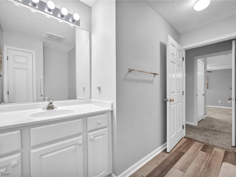 29820 Center Ridge Road, Westlake, OH 44145 Photo 30