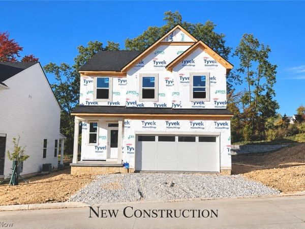 2084 Glenmont Drive , Brunswick, OH 44212