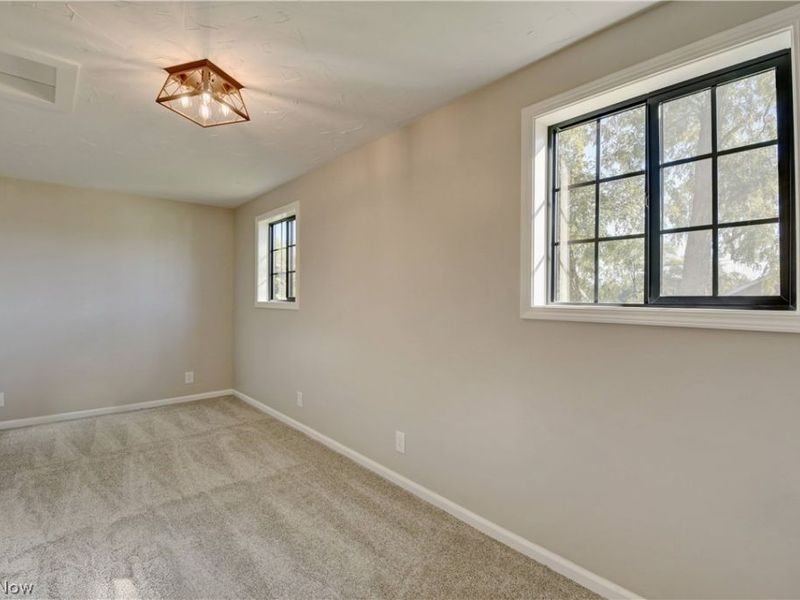 3319 Young Avenue NW, Massillon, OH 44647 Photo 22
