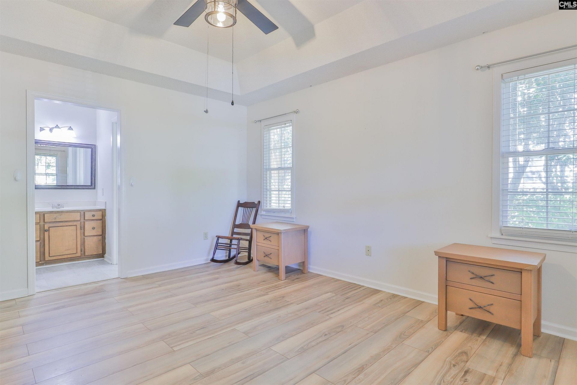 513 Riverwalk Way  Photo 22