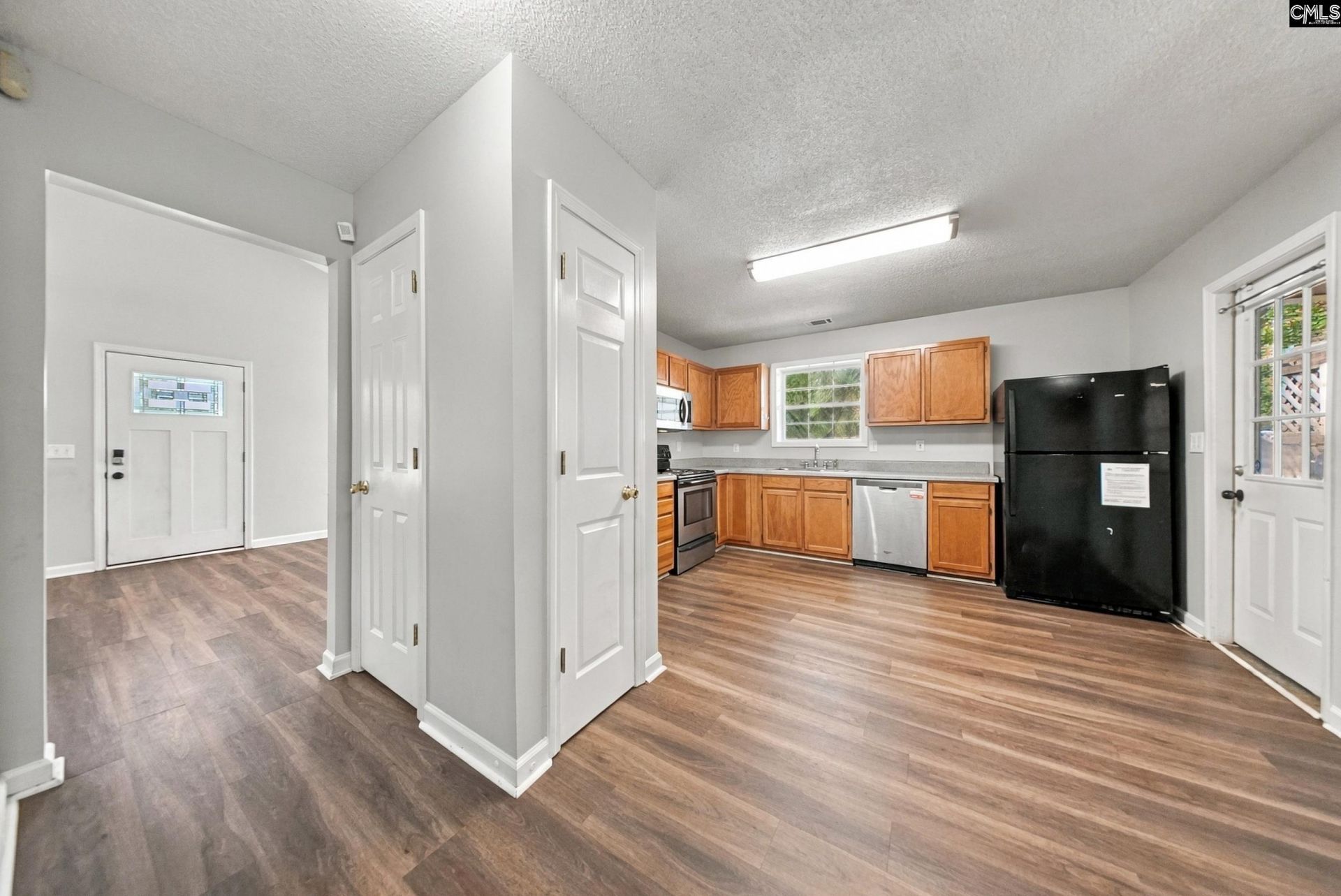 542 Chisolm Way Photo 16