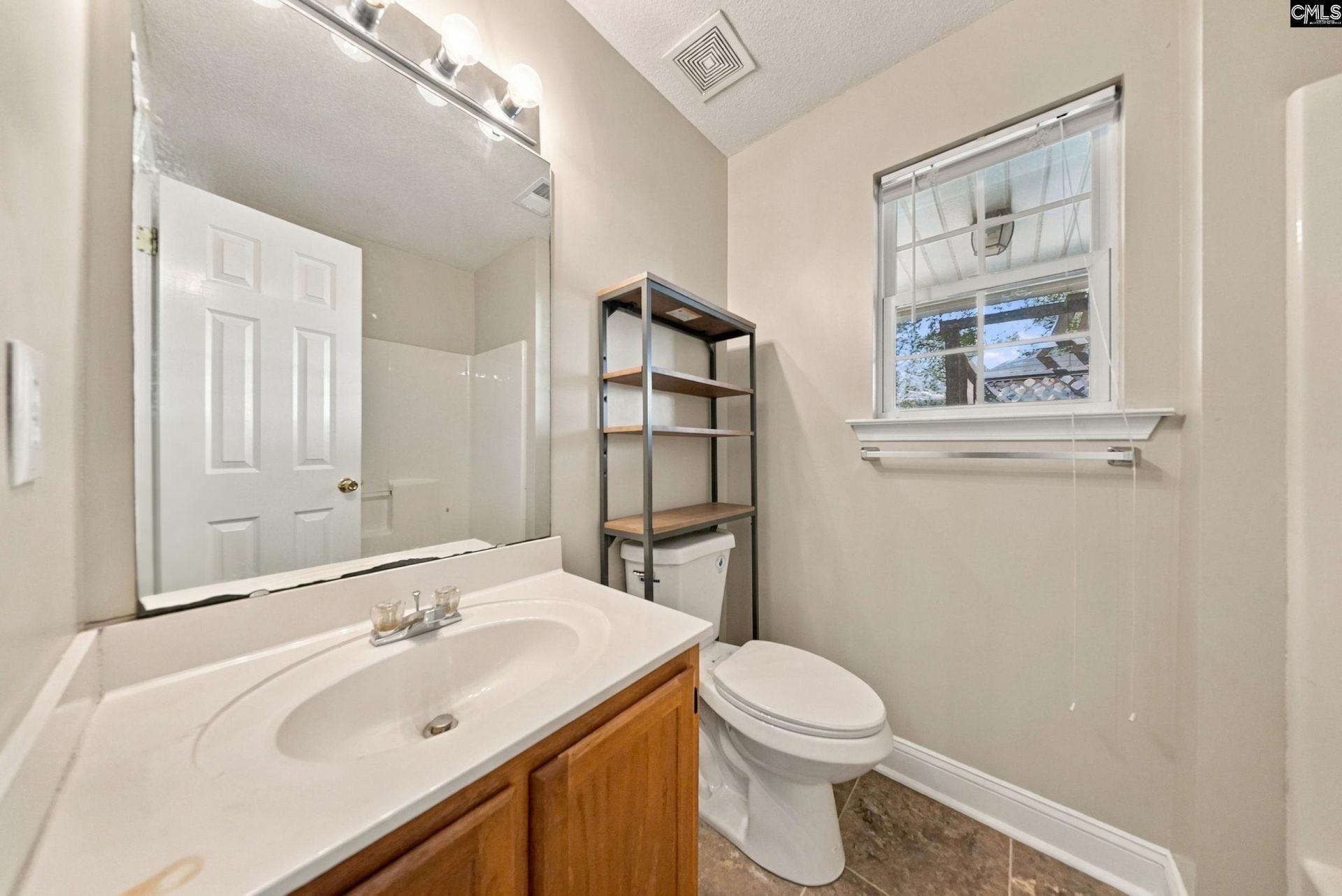 542 Chisolm Way Photo 25
