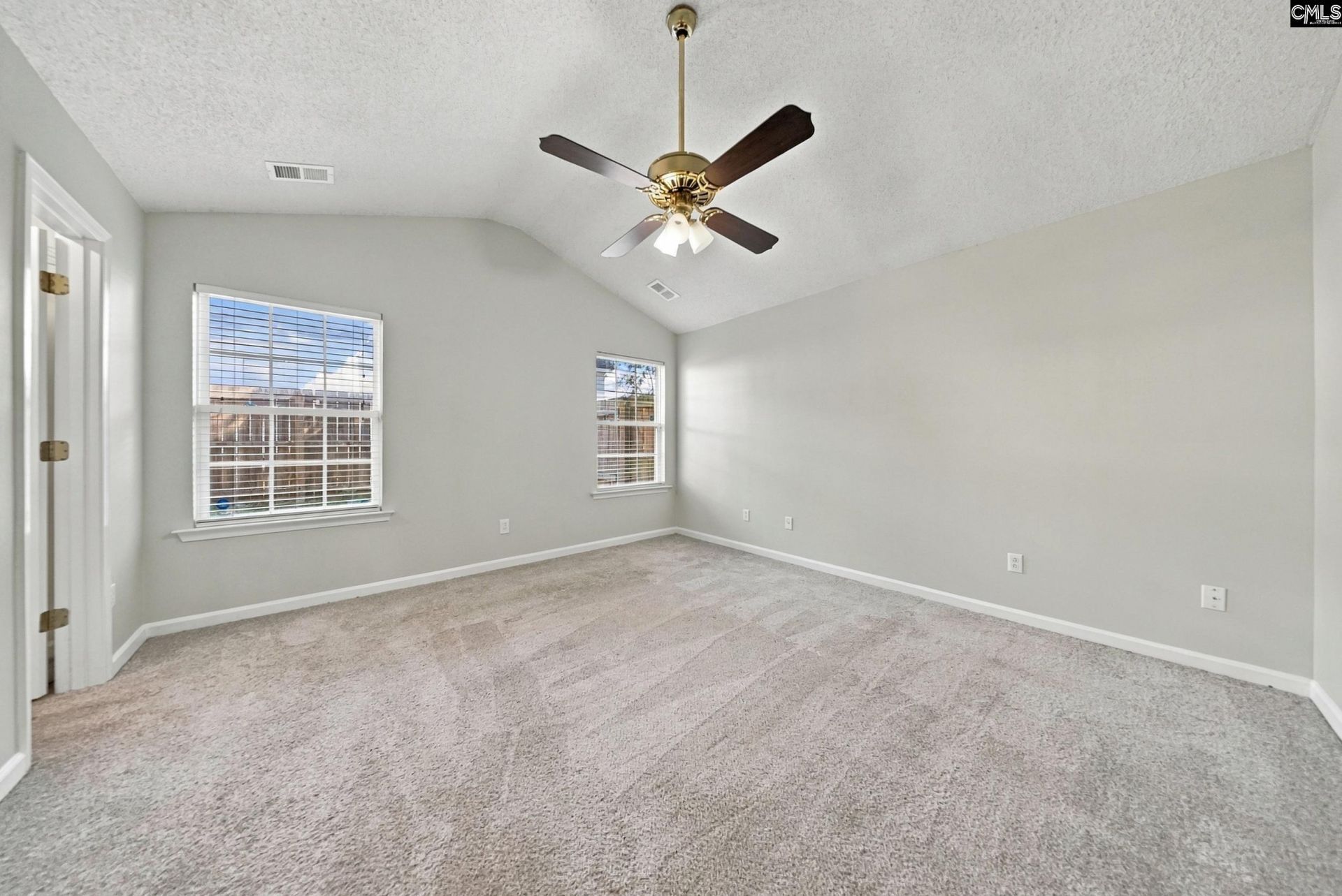 542 Chisolm Way Photo 26