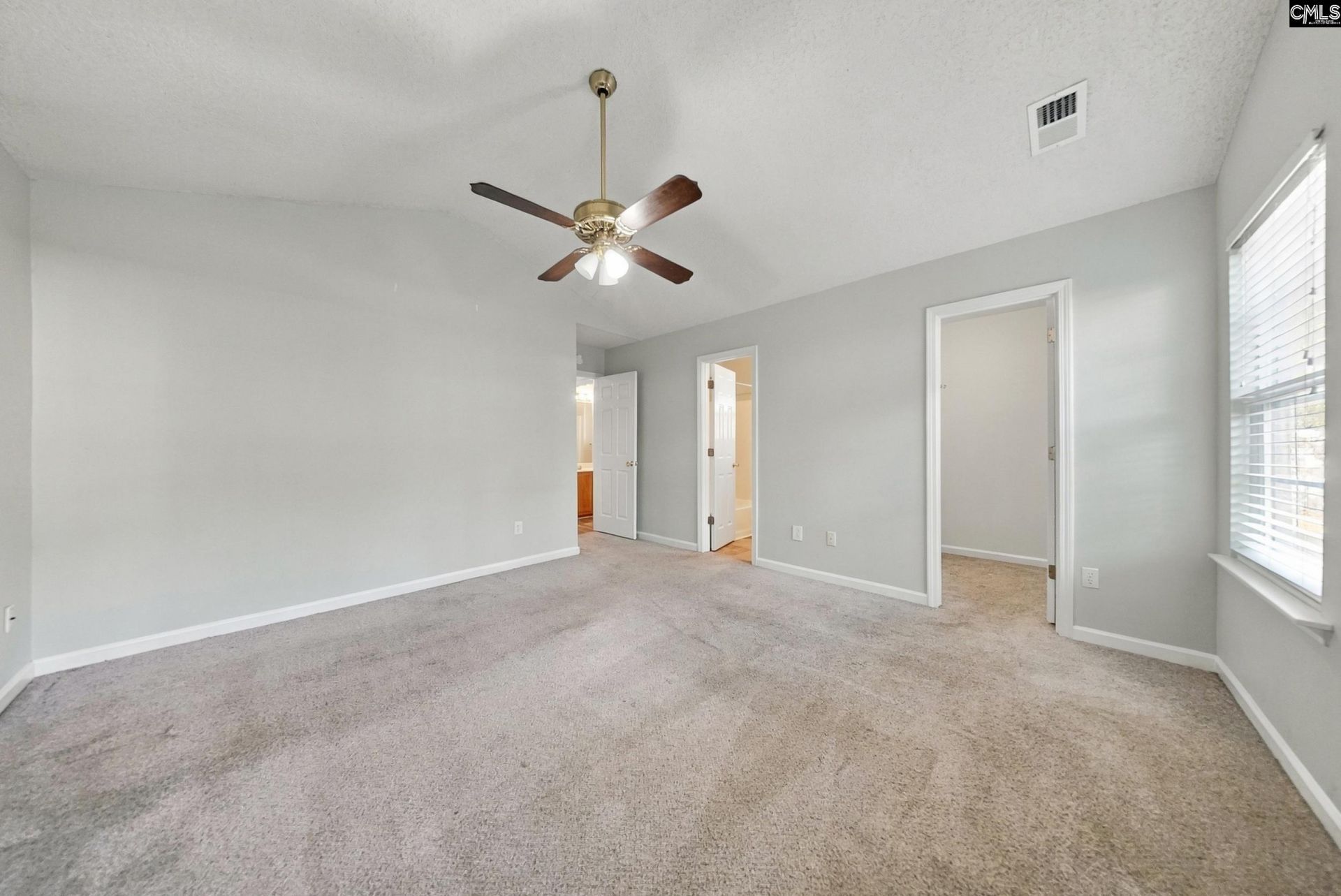 542 Chisolm Way Photo 28