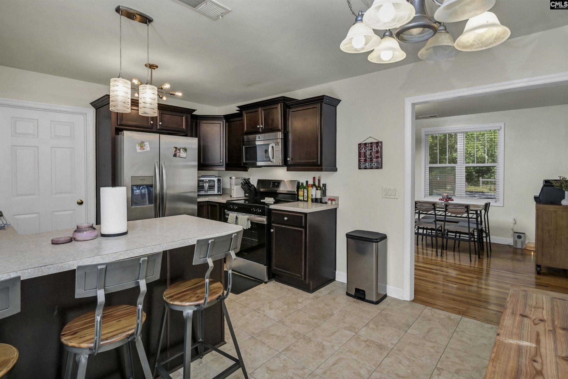 14 Rose Drive  Photo 11