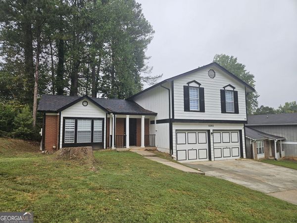 6060 Old Wellborn Trace, Lithonia, GA 30058