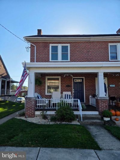 53 SPRUCE STREET , EPHRATA, PA 17522