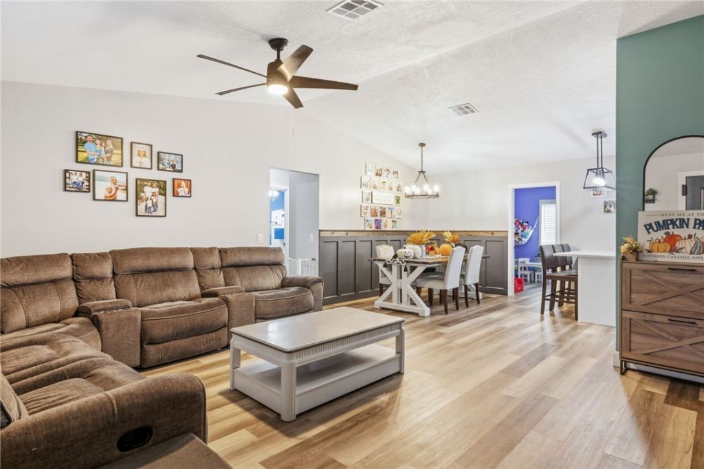 1302 Haverford Lane, Sebastian, FL 32958 Photo