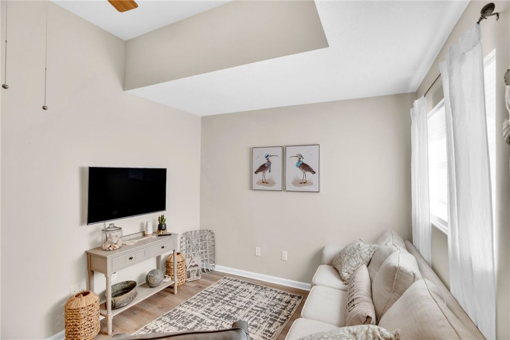 572 7th, Unit 101, Vero Beach, FL 32962 Photo