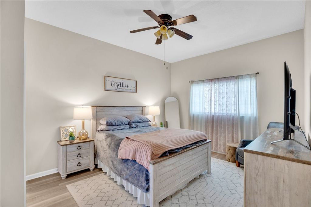 572 7th, Unit 101, Vero Beach, FL 32962 Photo