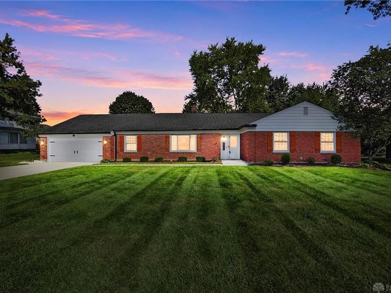 707 Kings Row Avenue, Dayton, OH 45429 Photo 1