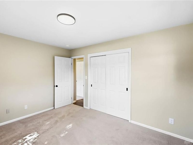 707 Kings Row Avenue, Dayton, OH 45429 Photo 27