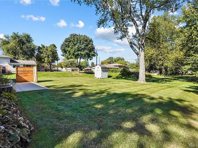 707 Kings Row Avenue, Dayton, OH 45429 Photo 33