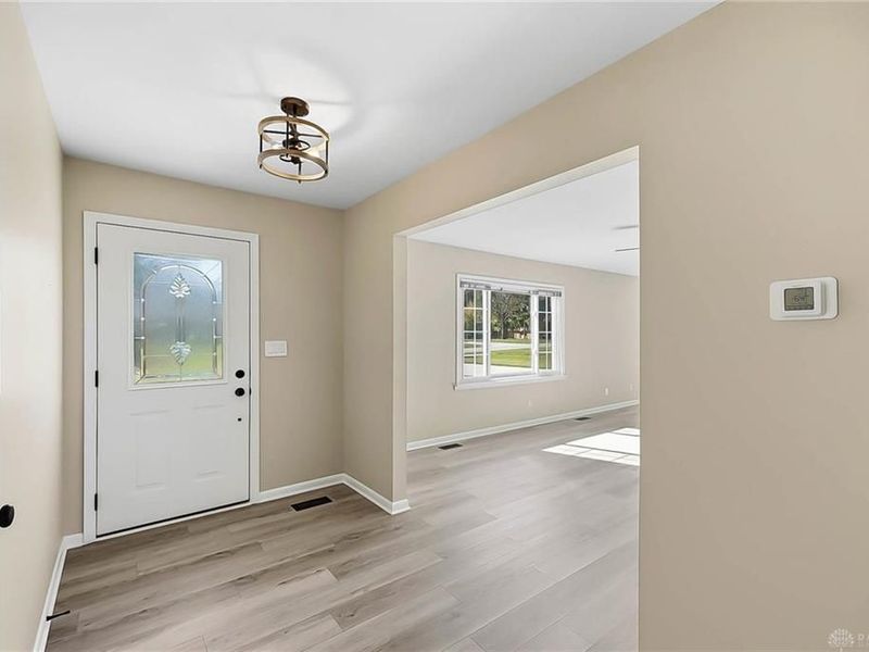 707 Kings Row Avenue, Dayton, OH 45429 Photo 5