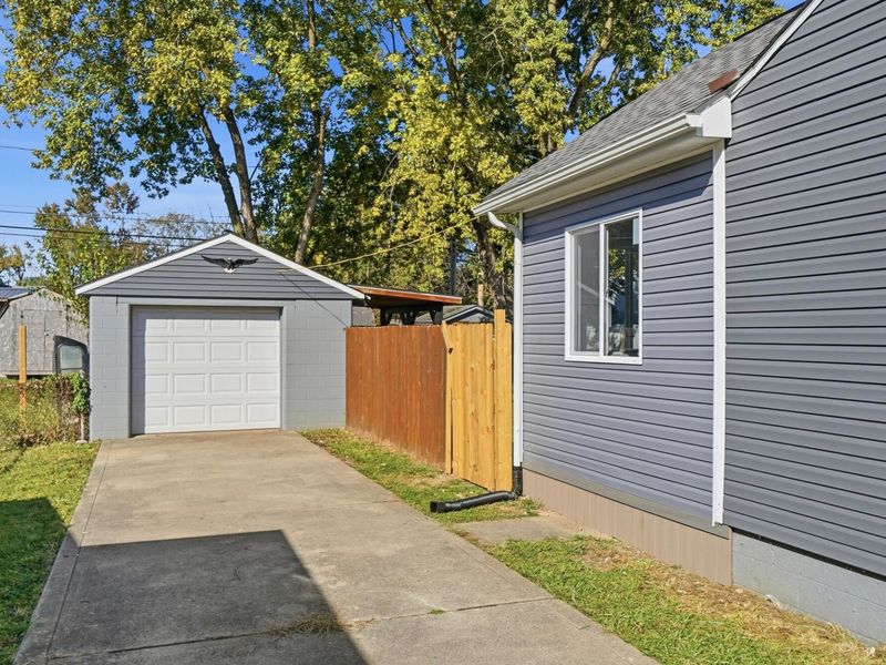 1205 Brown Road , Columbus, OH 43223 Photo 22