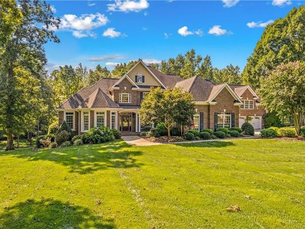 220 Cedar Lake Drive , Statesville, NC 28625