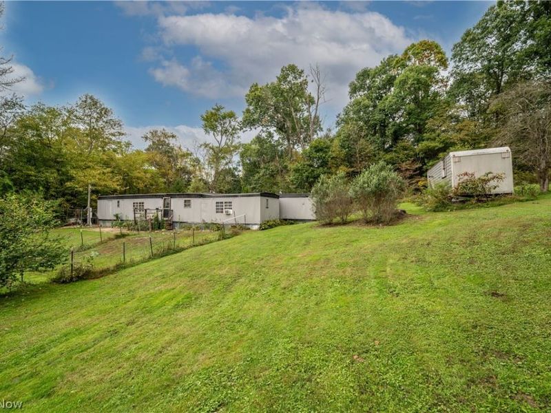 5540 State Route 170, East Palestine, OH 44413 Photo 24