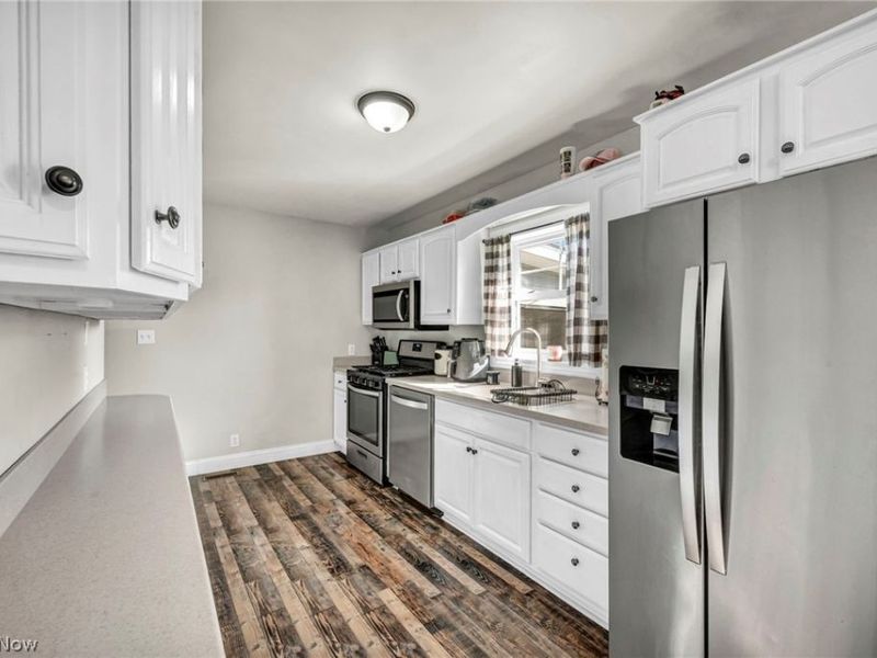 520 S Oak Street, West Lafayette, OH 43845 Photo 18